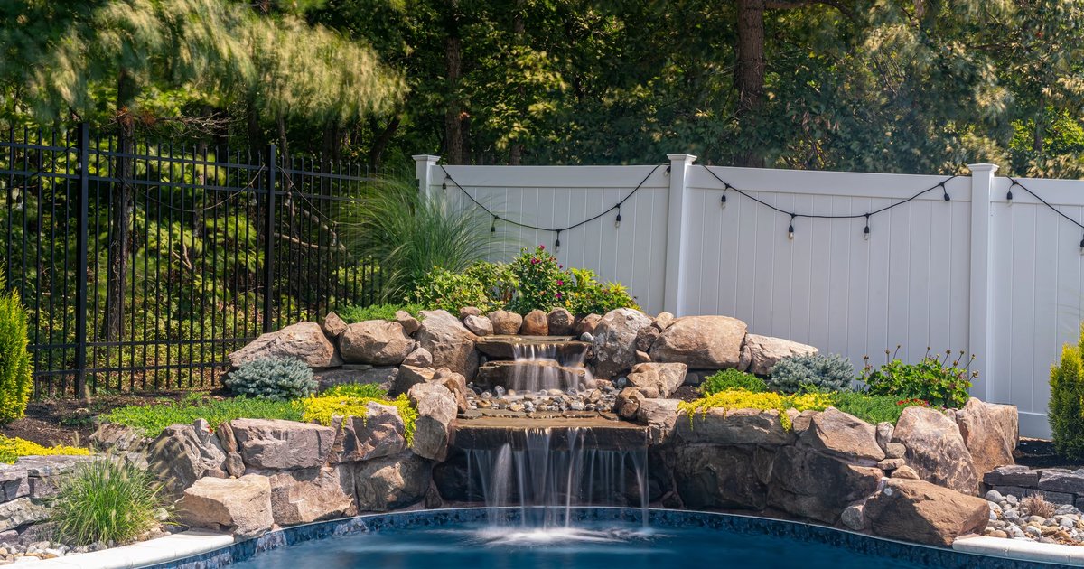 Built into a Hill – Advanced Waterfall Systems